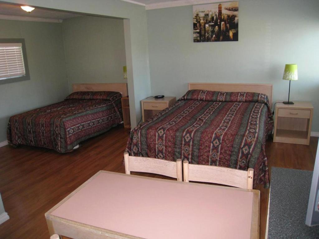 Beach Grove Motel Tsawwassen Habitación foto